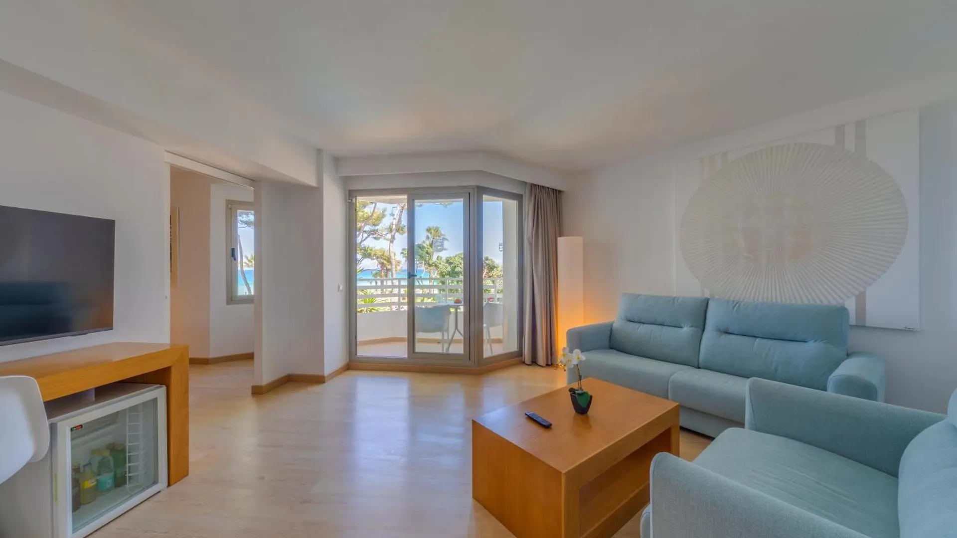 **** Hotel apartamentowy Playa Esperanza Resort Affiliated By Melia Playa de Muro  Hiszpania
