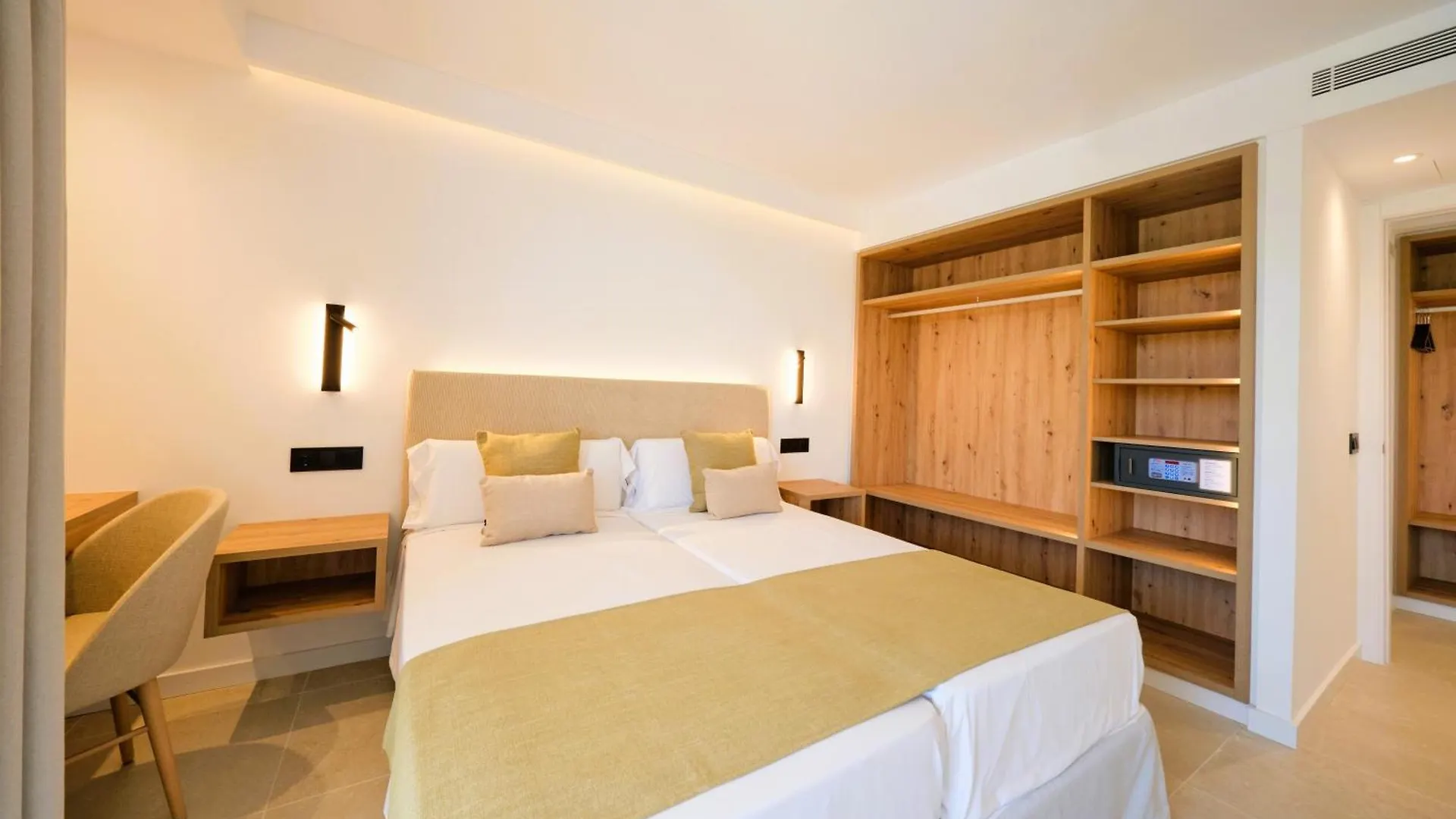 **** מלון דירות פלאיה דה מורו Playa Esperanza Resort Affiliated By Melia ספרד