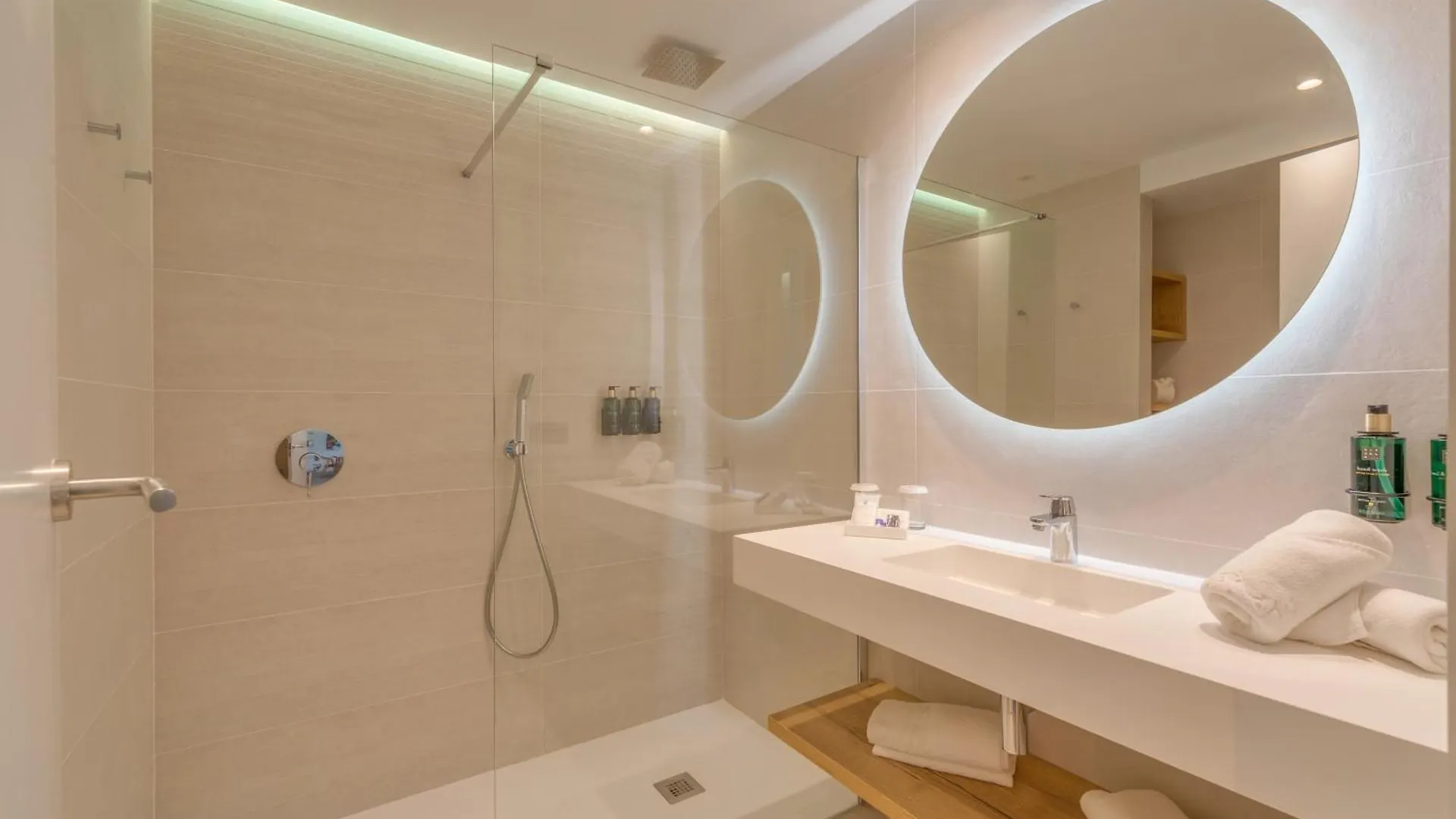 Ξενοδοχείο με διαμερίσματα Playa Esperanza Resort Affiliated By Melia Platja de Muro